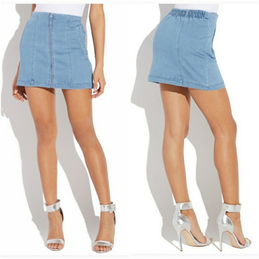 Zip Front Indigo Denim Mini Skirt. NWOT - Picture 1 of 3